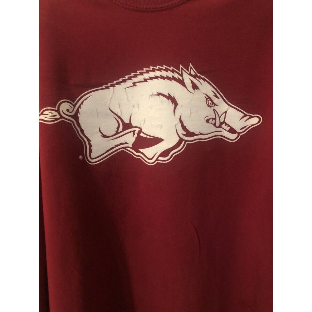 MV Sports Shirt Mens Medium Red Arkansas Razorbacks Long Sleeve